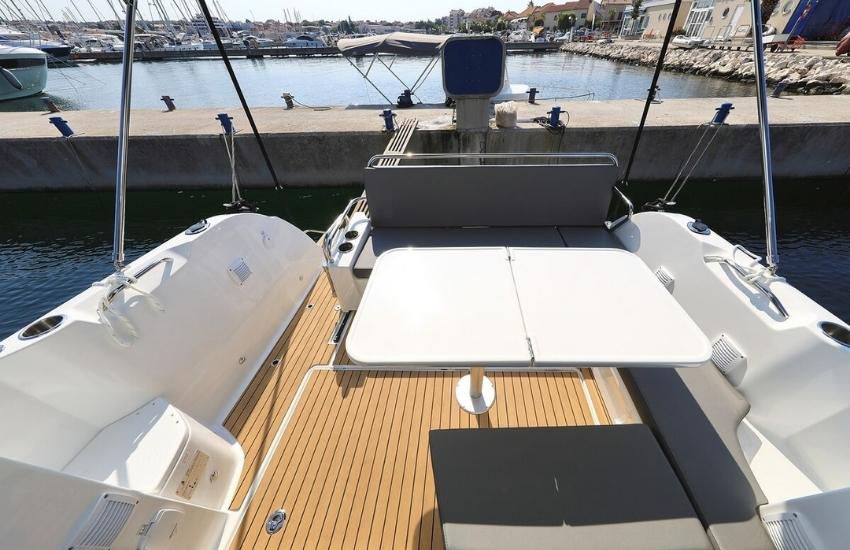 Antares 9 Yacht Charter Croatia